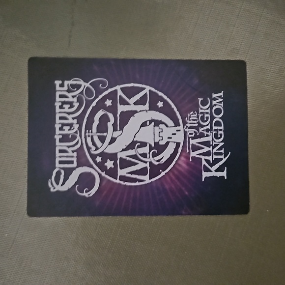 Eeyore's Gloomy Cloud Sorcerer's of The Magic Kingdom Card - Picture 2 of 2